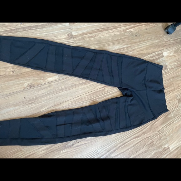 lululemon athletica Pants - Lululemon Highest Times Legging